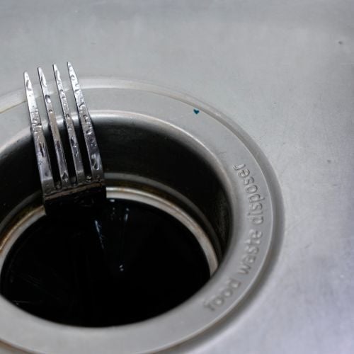 Why Is My Garbage Disposal Making a Humming Noise? common causes_Niceleys heating cooling appliance repair (1)