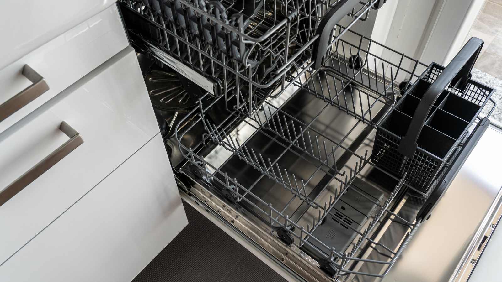 When Should You Repair or Replace Your Dishwasher_ Niceley's Heating Cooling Appliance repair