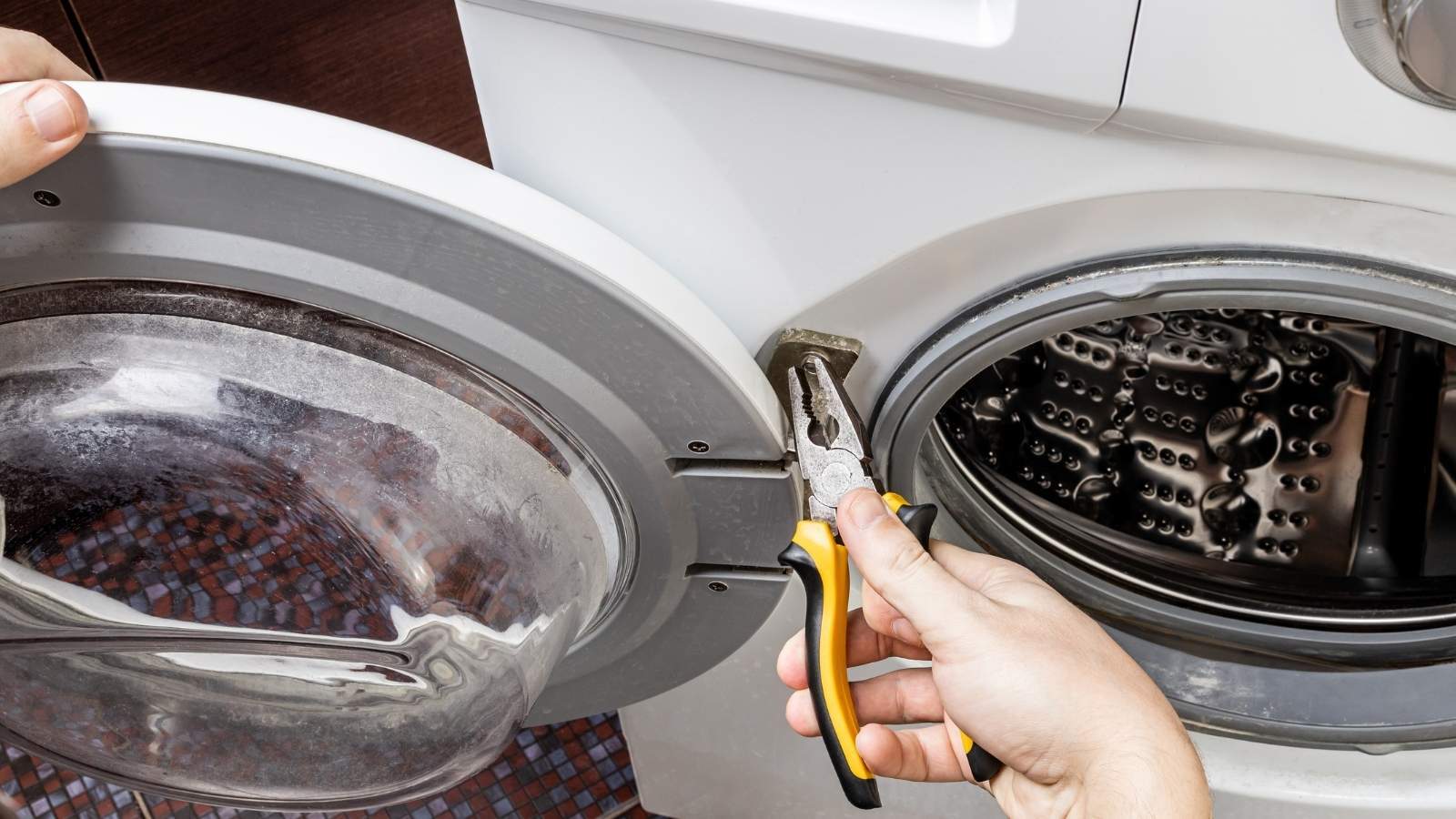 When to Call a Pro for a Washing Machine That Won’t Drain -Niceley's Heating Cooling Appliance Repair